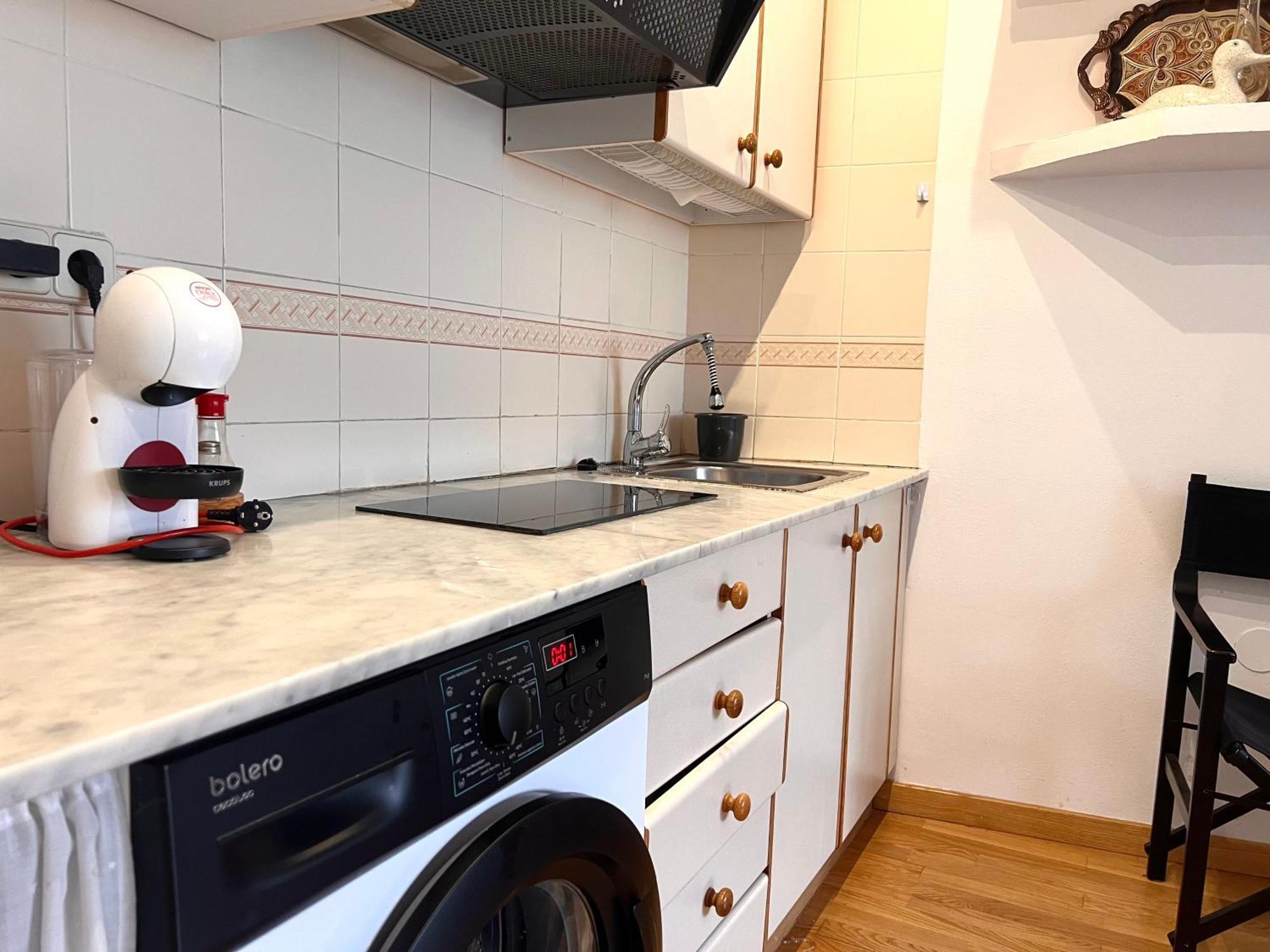 Apartamento Centrico Con Parking - L'Amfitriona Rialp Eksteriør billede